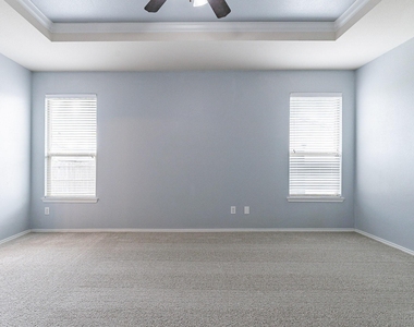 8817 Noontide Drive - Photo Thumbnail 17