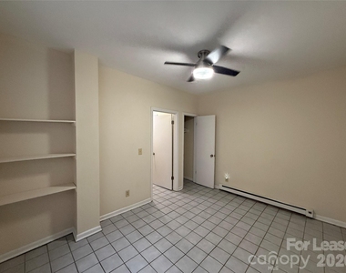 900 Lexington Avenue - Photo Thumbnail 7