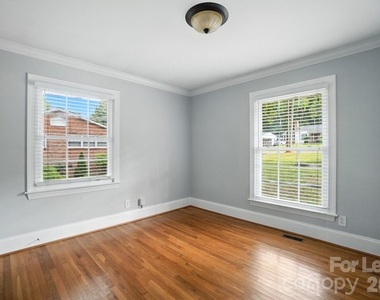 332 Seneca Place - Photo Thumbnail 18