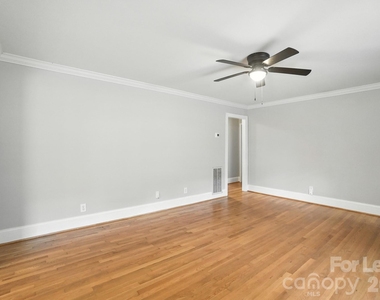 332 Seneca Place - Photo Thumbnail 5
