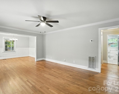 332 Seneca Place - Photo Thumbnail 3