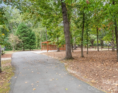 2600 E Providence Drive - Photo Thumbnail 33