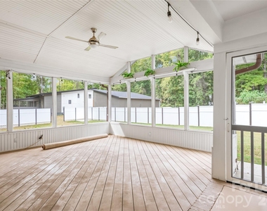 2600 E Providence Drive - Photo Thumbnail 28