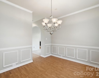 14801 Asheton Creek Drive - Photo Thumbnail 16
