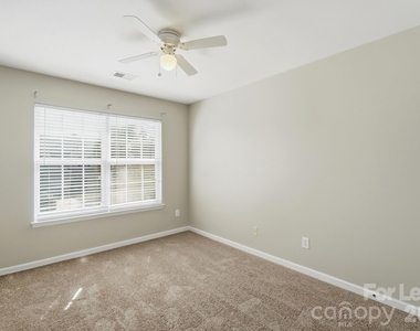 14801 Asheton Creek Drive - Photo Thumbnail 36