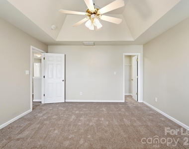 14801 Asheton Creek Drive - Photo Thumbnail 30