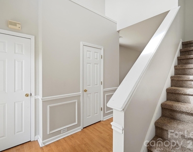 14801 Asheton Creek Drive - Photo Thumbnail 3