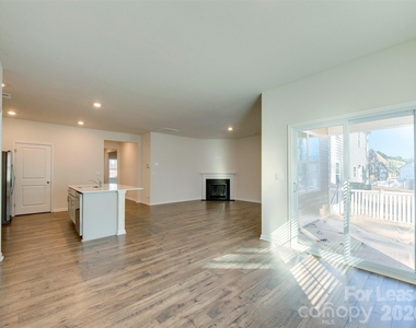 3721 Stanley Creek Drive - Photo Thumbnail 20