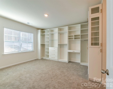 3721 Stanley Creek Drive - Photo Thumbnail 24