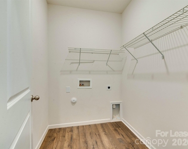 3721 Stanley Creek Drive - Photo Thumbnail 9