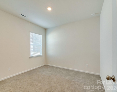 3721 Stanley Creek Drive - Photo Thumbnail 7