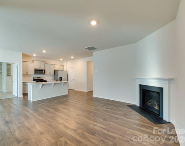 3721 Stanley Creek Drive - Photo Thumbnail 22