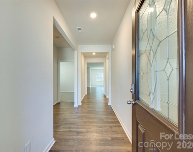 3721 Stanley Creek Drive - Photo Thumbnail 2