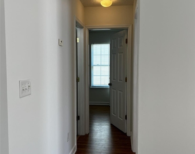 1404 Jordans Pond Lane - Photo Thumbnail 10