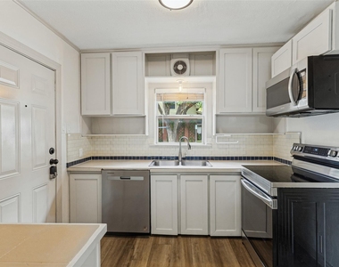 3625 El Campo Avenue - Photo Thumbnail 4