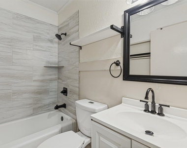 3625 El Campo Avenue - Photo Thumbnail 8