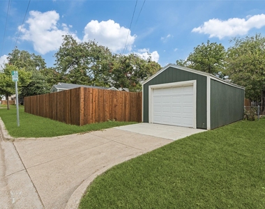 3625 El Campo Avenue - Photo Thumbnail 11