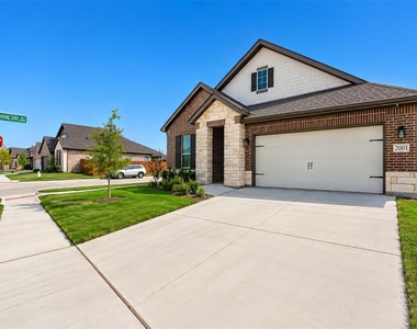 2001 Kelva Drive - Photo Thumbnail 1