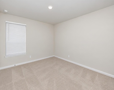 2001 Kelva Drive - Photo Thumbnail 19