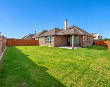 2001 Kelva Drive - Photo Thumbnail 27