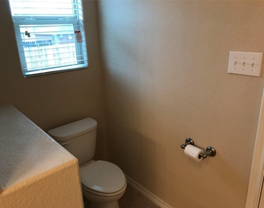 145 Bridlewood Street - Photo Thumbnail 10