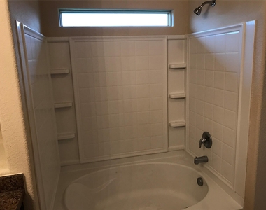 145 Bridlewood Street - Photo Thumbnail 8