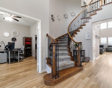 12415 Grayhawk Boulevard - Photo Thumbnail 16
