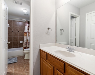 12415 Grayhawk Boulevard - Photo Thumbnail 33