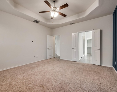709 Falcon Road - Photo Thumbnail 14