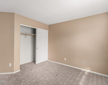 16214 W Young Street - Photo Thumbnail 32