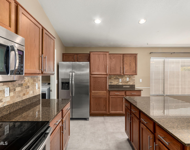16214 W Young Street - Photo Thumbnail 14