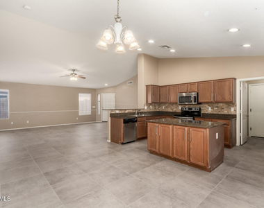 16214 W Young Street - Photo Thumbnail 9