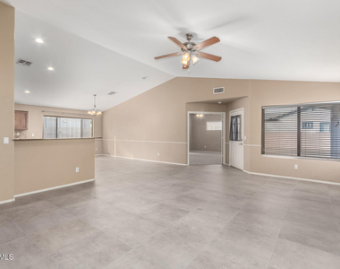 16214 W Young Street - Photo Thumbnail 8
