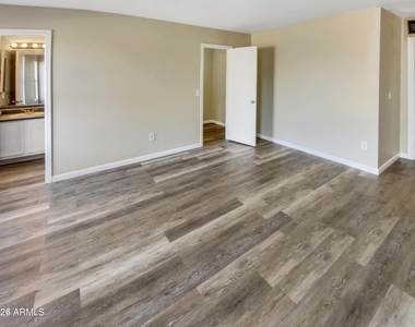 11534 W Bloomfield Road - Photo Thumbnail 11