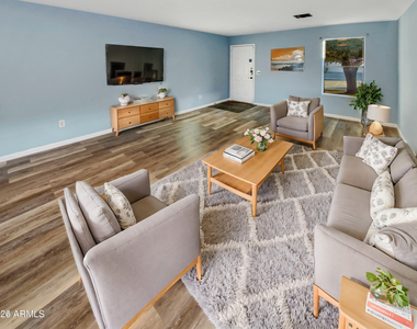 11534 W Bloomfield Road - Photo Thumbnail 4