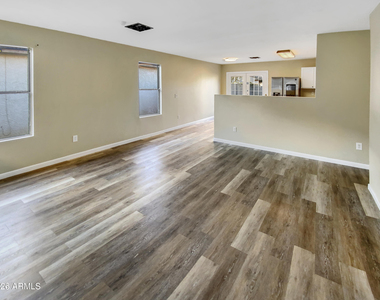 11534 W Bloomfield Road - Photo Thumbnail 7