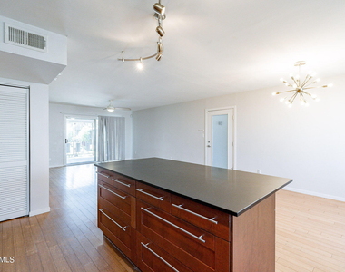 1630 E Georgia Avenue - Photo Thumbnail 7