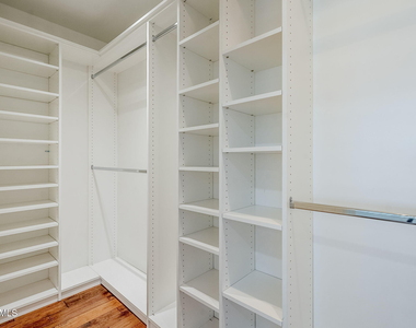 7654 E Minnezona Avenue - Photo Thumbnail 27