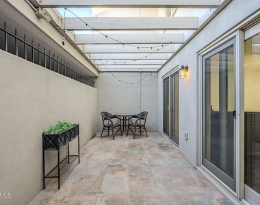 7654 E Minnezona Avenue - Photo Thumbnail 35