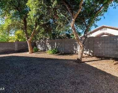 730 E Anastasia Street - Photo Thumbnail 28