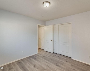 730 E Anastasia Street - Photo Thumbnail 22