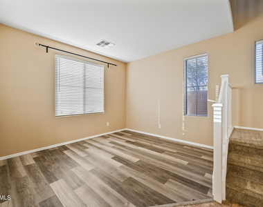 2033 S Colt Drive - Photo Thumbnail 2