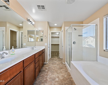 2033 S Colt Drive - Photo Thumbnail 19