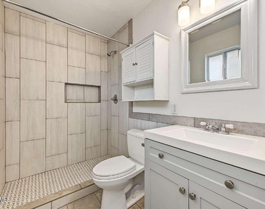 1 W Fairmont Drive - Photo Thumbnail 13