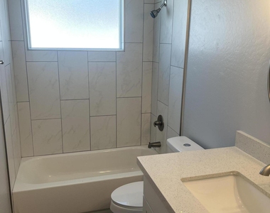 213 S Doran -- - Photo Thumbnail 5