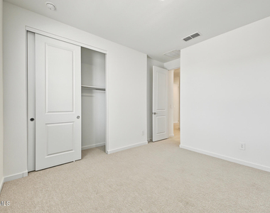 17734 W Illini Street - Photo Thumbnail 18