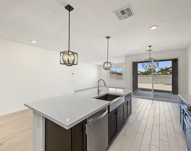 17734 W Illini Street - Photo Thumbnail 6