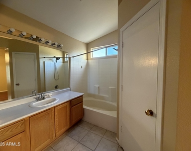2257 E Flintlock Place - Photo Thumbnail 13