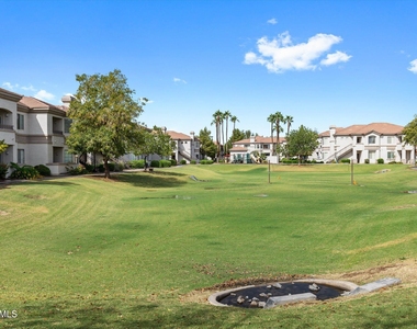 1941 S Pierpont Drive - Photo Thumbnail 10