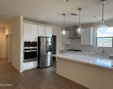 10945 W Baden Street - Photo Thumbnail 35